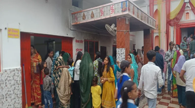 #श्रावण के दुसरे सोमवार को शिव मंदिरों में उमड़ी श्रद्धालुओं की भीड़#