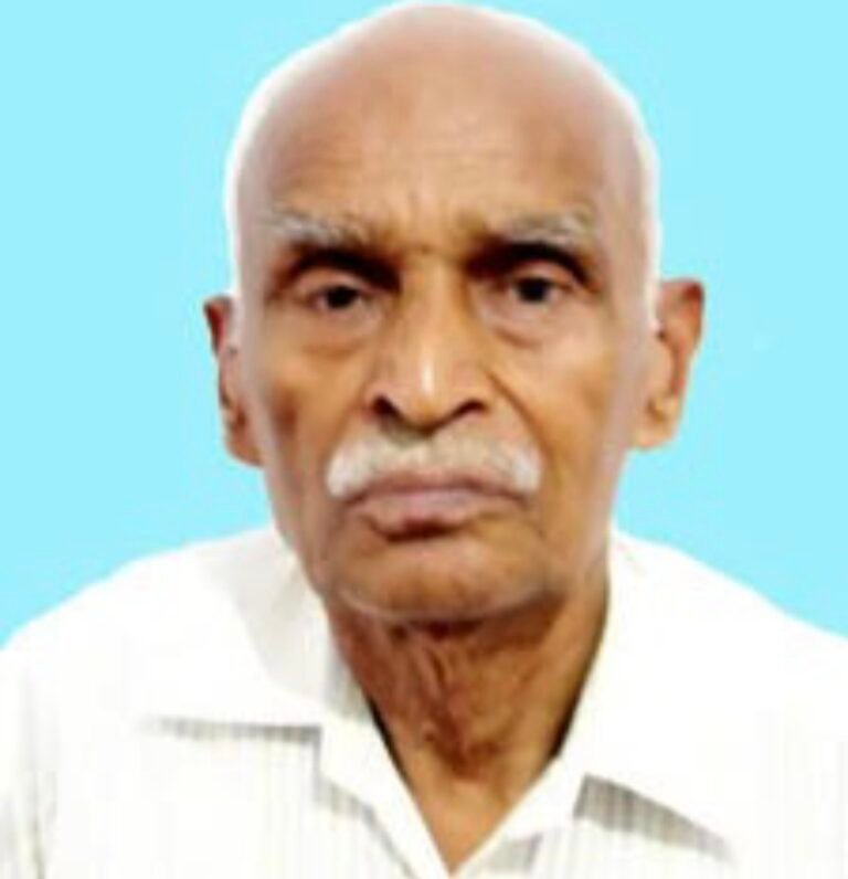 #आज़मगढ़ : सेवानिवृत्त कानूनगो श्रीमणि ओझा का निधन, क्षेत्र में शोक की लहर#