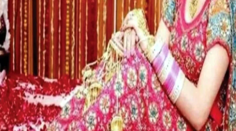 #चौथी बार बनी दुल्हन फिर कर दी वहीं हरकत दुल्हे को लगा गहरा सदमा थाने पहुंचकर दी तहरीर, पूर्व की तीन शादियों सहित दुल्हन की हरकतों से कराया अवगत, पुलिस जांच में जुटी#