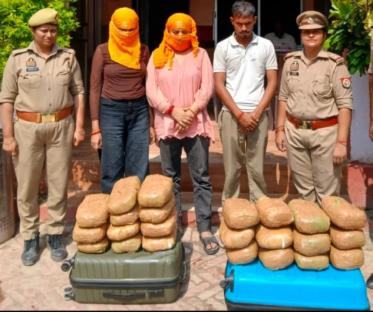 #दो ट्रॉली बैग में भरकर ला रहे थे 23 किलो गांजा, बिलरियागंज पुलिस ने तीन अंतर्राज्यीय तस्करों को दबोचा, बिहार और गाजीपुर के रहने वाले हैं गिरफ्तार आरोपी, करीब पांच लाख रुपये कीमत का गांजा बरामद; गांजा पहुंचाने के बदले लेते थे रुपये#