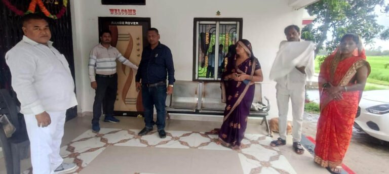 #आजमगढ़ में महिला की मौत के बाद निजी क्लिनिक सील#
