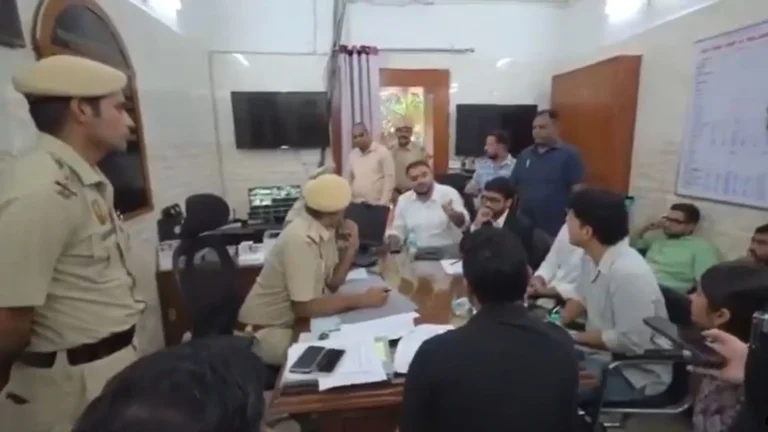 #’72 घंटे में गिरफ्तार होगा स्वतंत्र’, CJP की मांग दिल्ली पुलिस को मंजूर; सांसद चंद्रशेखर बोले- निशु को मिले न्याय#