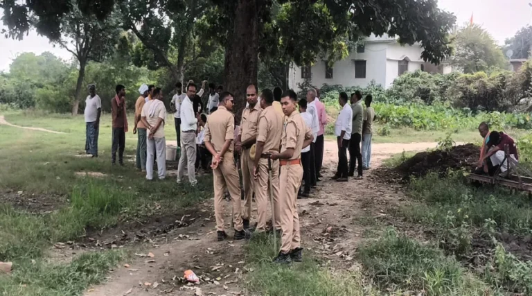 #रामेश्वर तिवारी हत्या कांड आरोपियों के घर पर चल सकता है बुलडोजर!#
