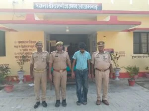 #Azamgarh news :रास्ता पूछने के विवाद में चाकू से जानलेवा हमला करने वाला आरोपी चाकू सहित गिरफ्तार#
